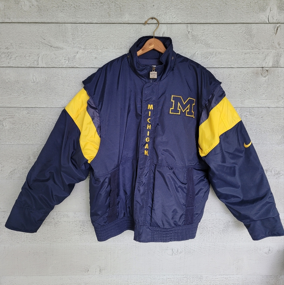 Nike Team Sports Michigan Wolverines  Coat